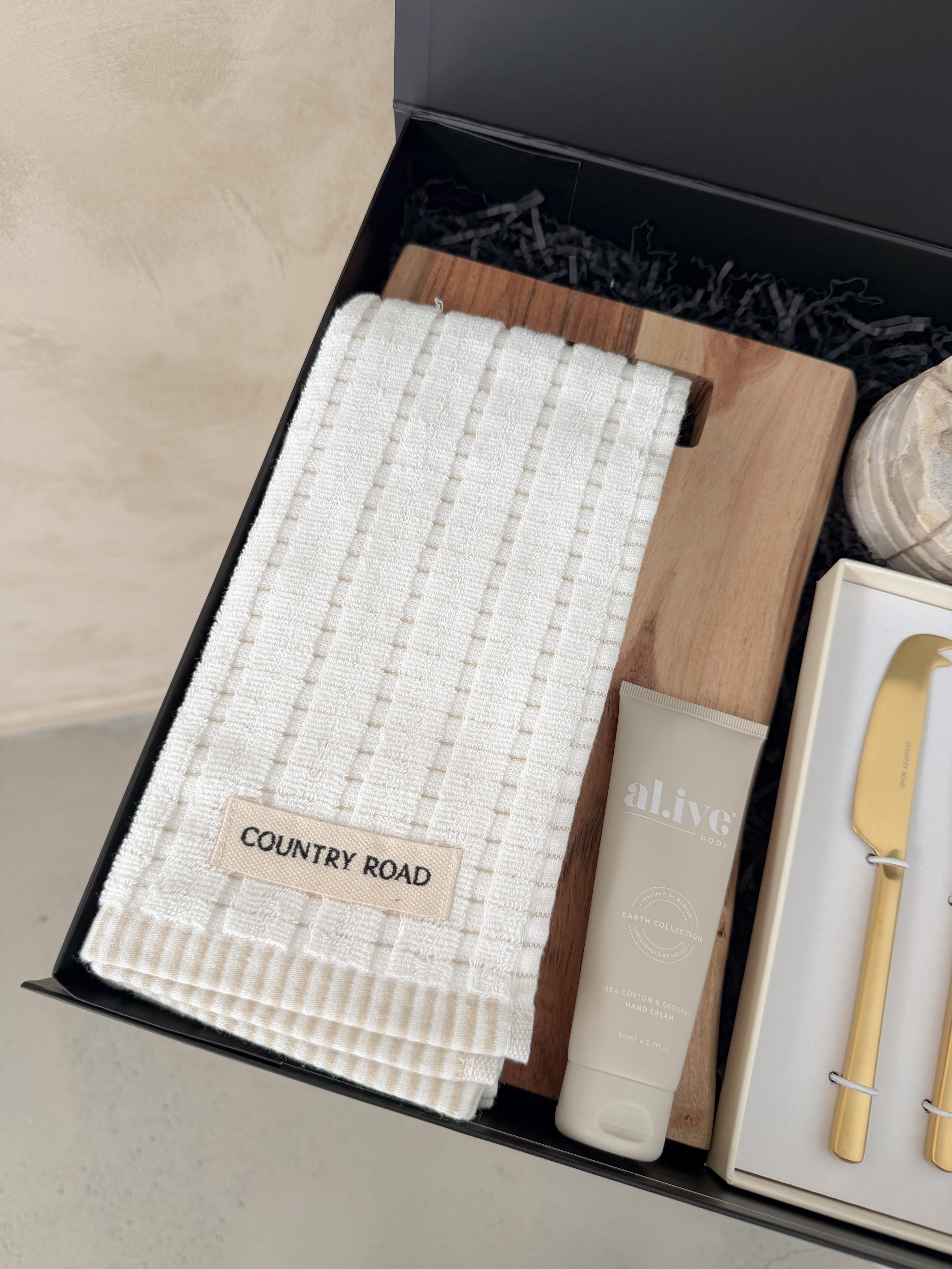 The Weekend Retreat (Moet)