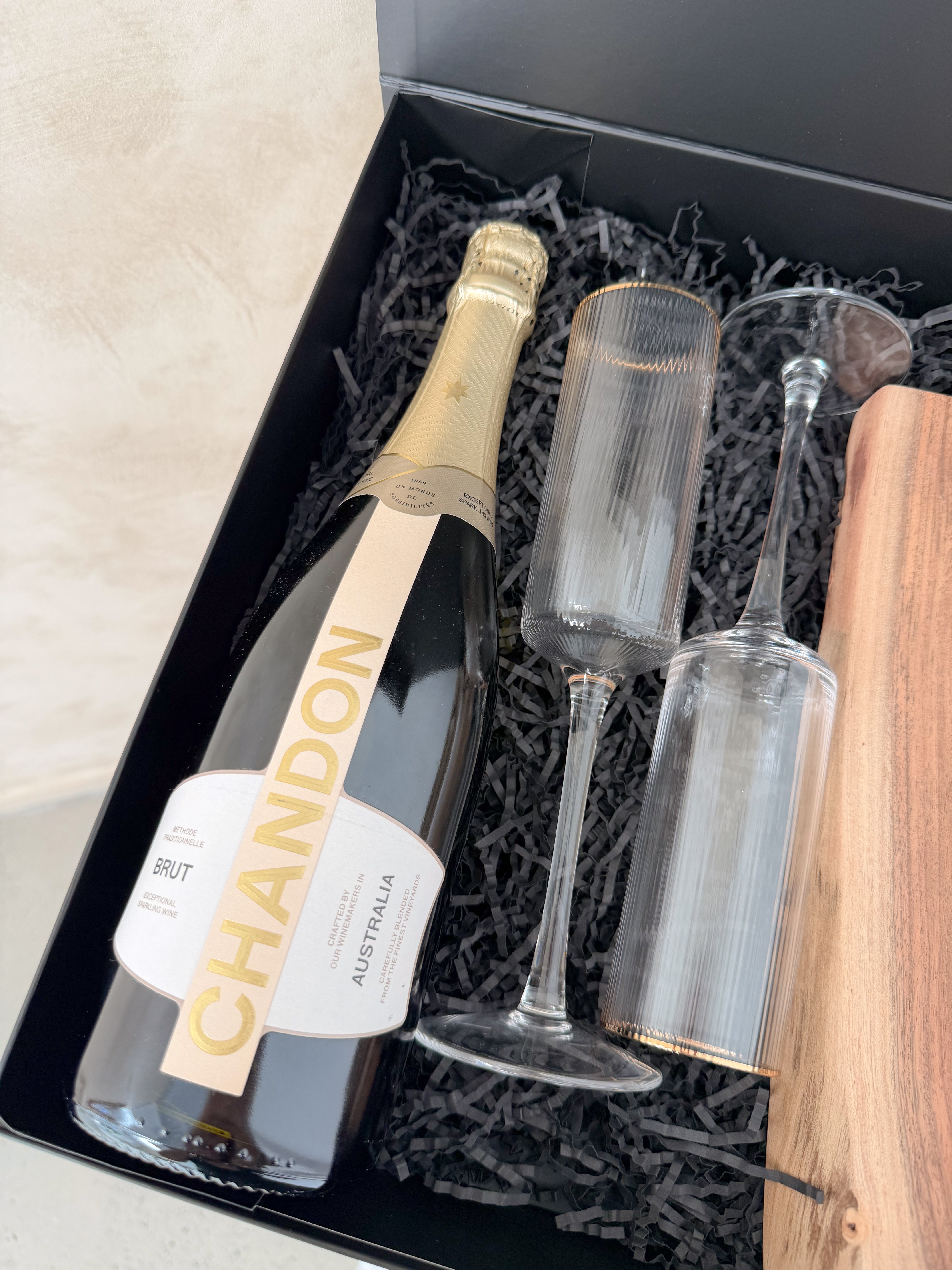 The Prestige Pour (Chandon)